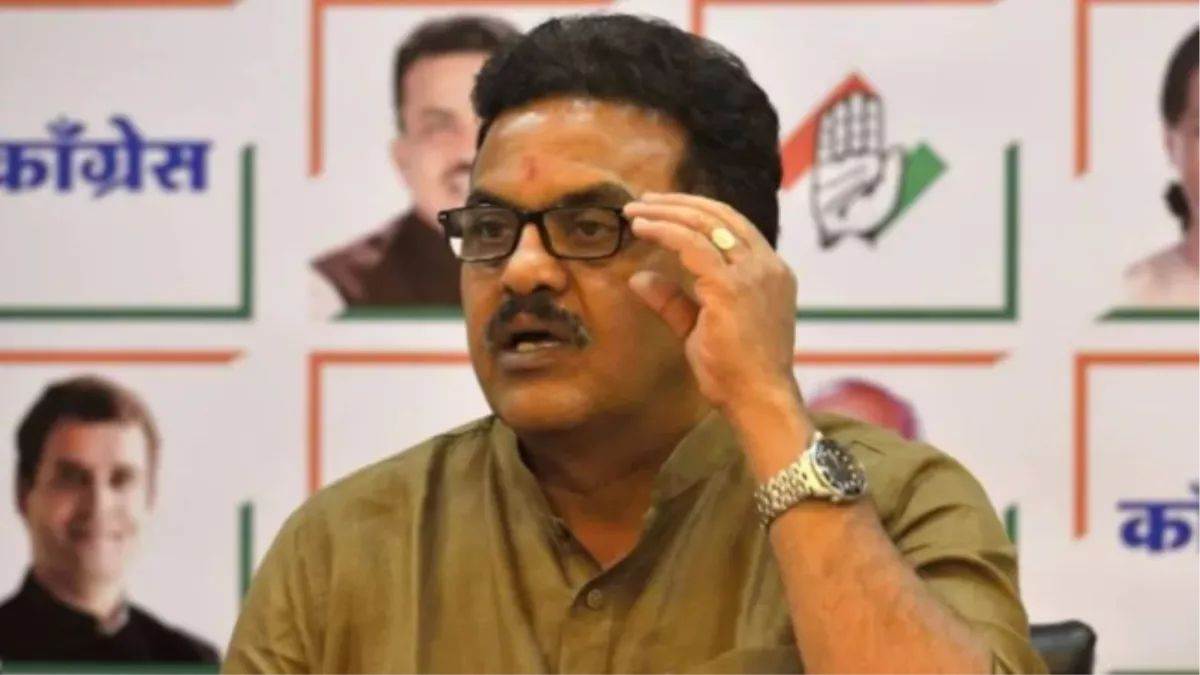 Sanjay Nirupam: संजय निरुपम पर कांग्रेस का एक्शन, स्टार कैंपेनर की लिस्ट से हटाया
