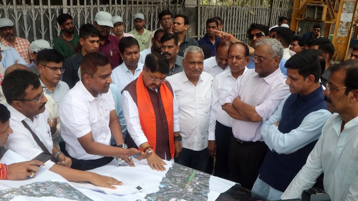 Indore Metro: इंदौर में 289 दिन बाद भी तय नहीं हुआ कि अंडरग्राउंड मेट्रो रेल कहां से जाएगी