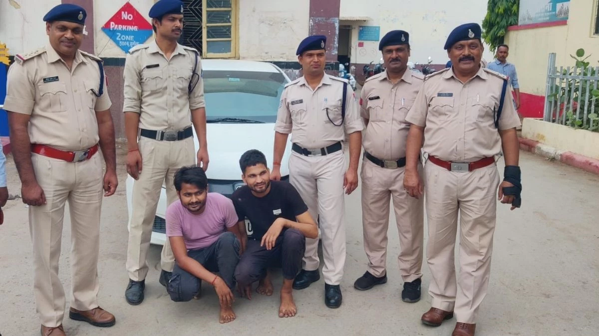 Satna Crime News: ट्रेनों में चोरी करने वाले दो अंतरराज्यीय चोर गिरफ्तार, 8 लाख के जेवर बरामद