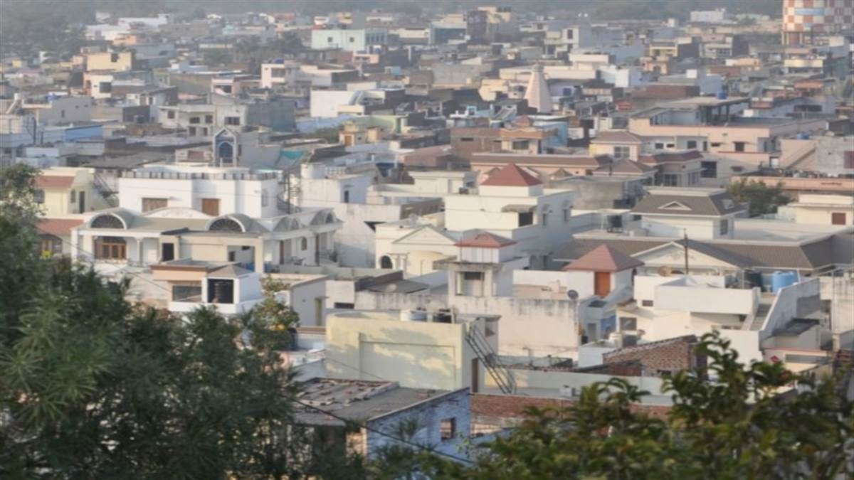Bhopal News: इसरानी मार्केट के विस्थापितों को पट्टे मिल गए, लेकिन बैरागढ़ के अनेक प्रकरण अब भी लंबित