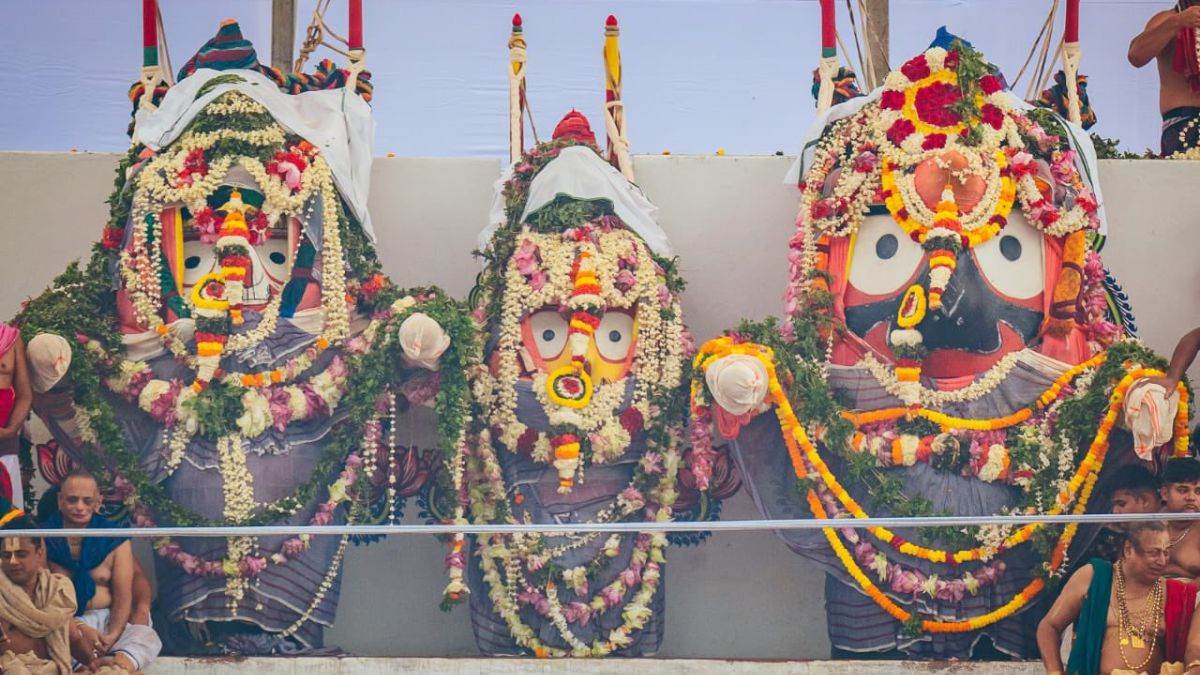 Jagannath Rath Yatra 2024: भगवान जगन्नाथ को स्वस्थ करने के लिए पिलाया जा रहा है काढ़ा, इस दिन खोलेंगे आंखें