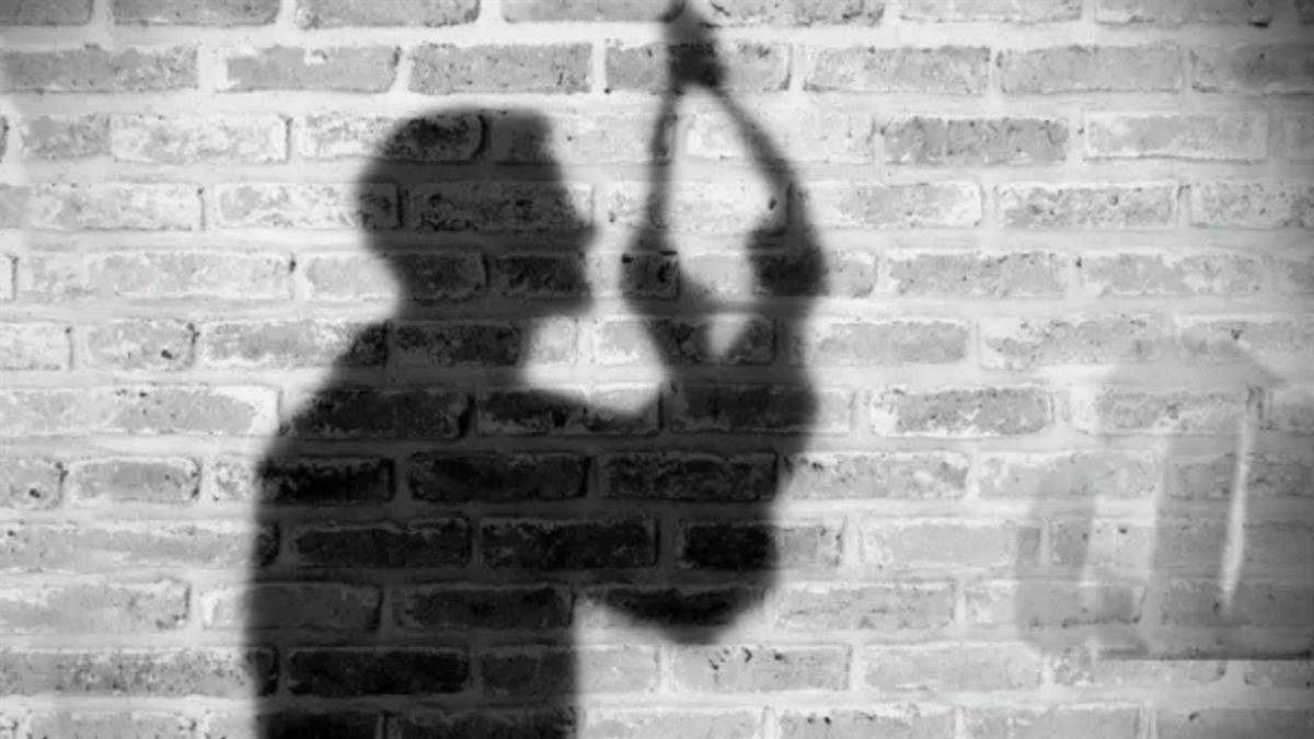 भिंड: ट्रैफिक थाने के एएसआई ने सरकारी आवास में लगाई फांसी, पुलिस लाइन में मचा हड़कंप