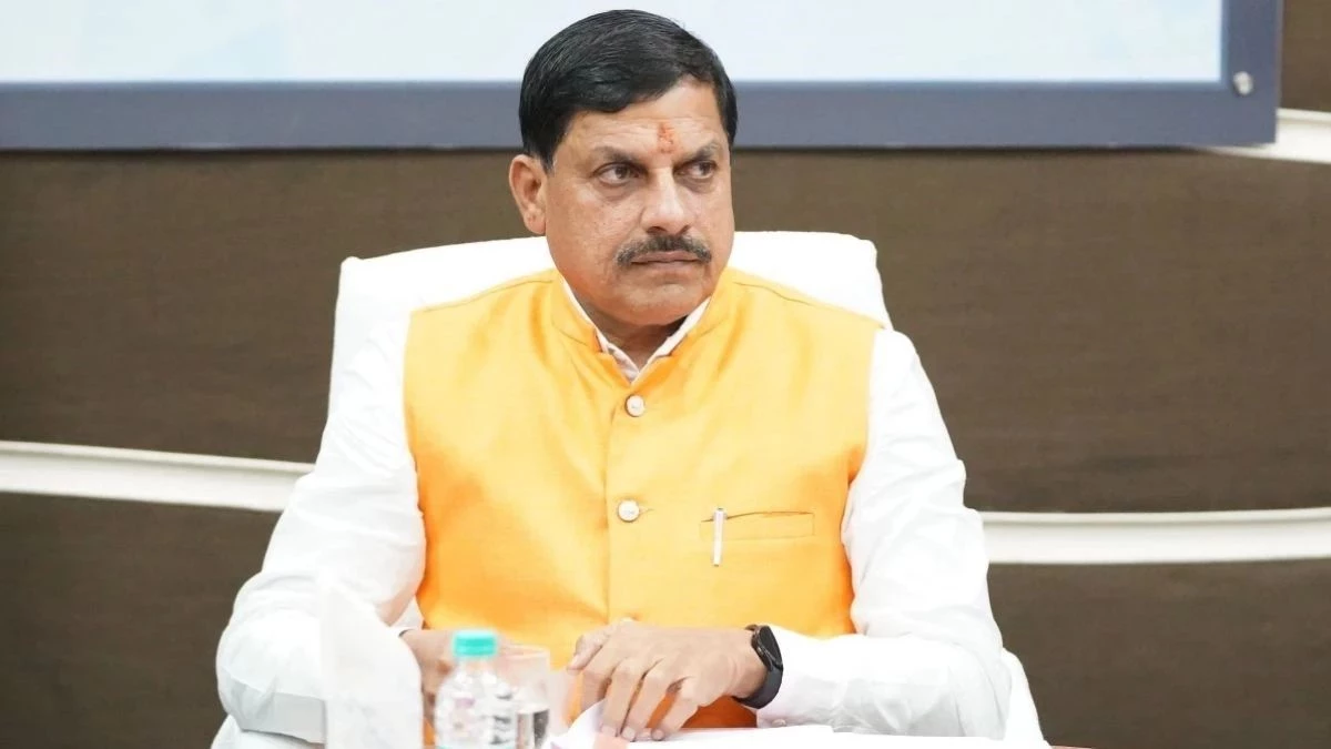 'जिला नहीं चला पा रहे तो बता दें', किस बात पर भड़के सीएम मोहन यादव? कलेक्टरों को लगाई फटकार