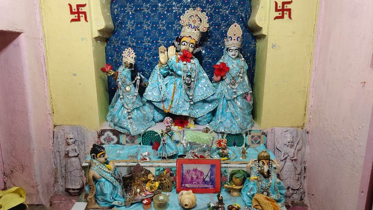 एमपी का वह मंदिर जहां राधा-कृष्ण संग विराजी हैं कंस की दासी कुब्जा