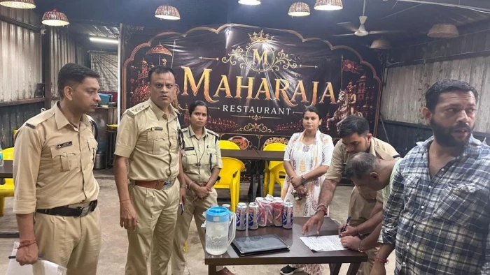 गांधी जयंती पर 'ड्राई-डे' के आदेश हवा: भोपाल में पान दुकान और ढाबों में बिक रही थी शराब; आबकारी की ताबड़तोड़ दबिश