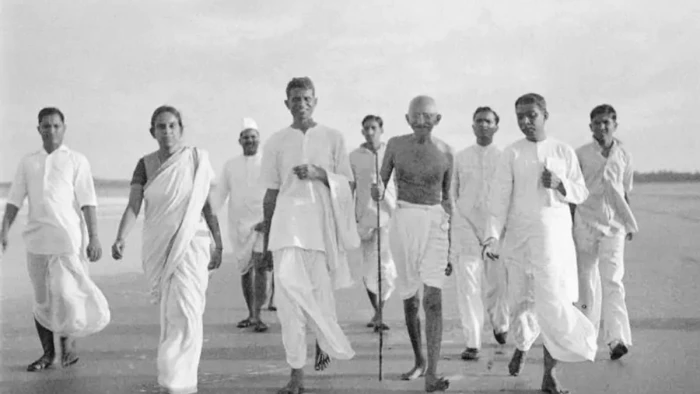 न जिम, न महंगे गैजेट... फिर भी इतने फिट कैसे थे महात्मा गांधी? ICMR की रिपोर्ट ने बताया उनकी फिटनेस का राज