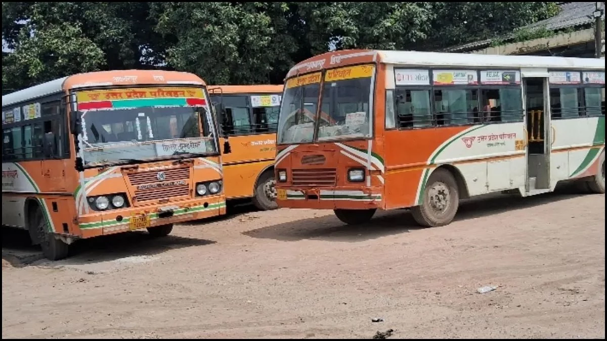 'ज्यादा मत बोल, वरना बस चढ़ा दूंगा...', कानपुर में बस चालक की दबंगई, ट्रैफिक पुलिसकर्मी को दी खुले आम धमकी
