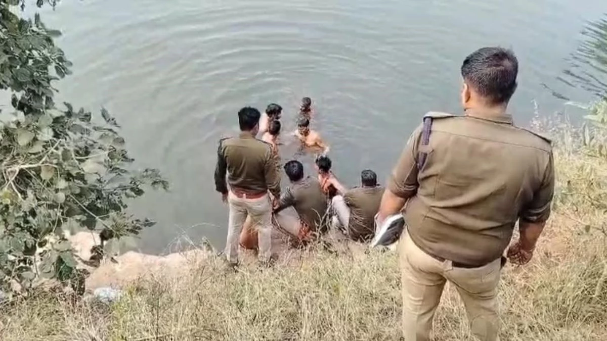 MP News: शिकार के लिए फैलाए करंट की तार से किसान की मौत, शव को पत्थर से बांधकर नदी में फेंका; 3 गिरफ्तार