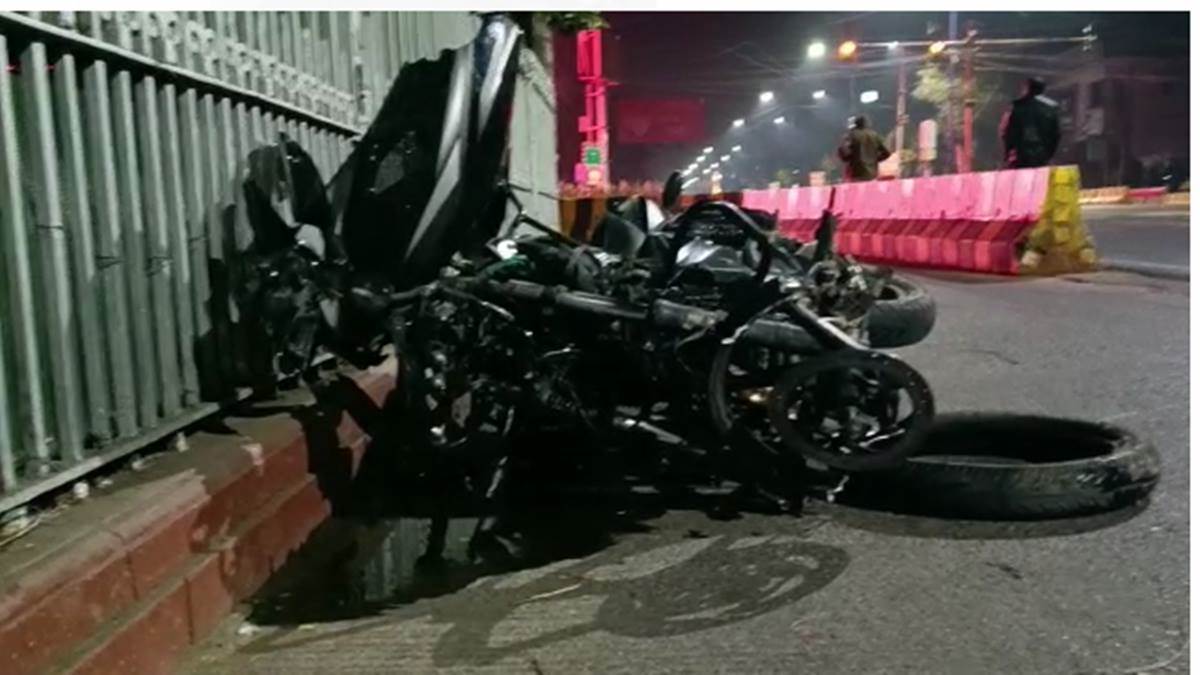 Accident in Indore Video: इंदौर में सड़क हादसे में एचआर हेड की मौत, साफ्टवेयर इंजीनियर घायल