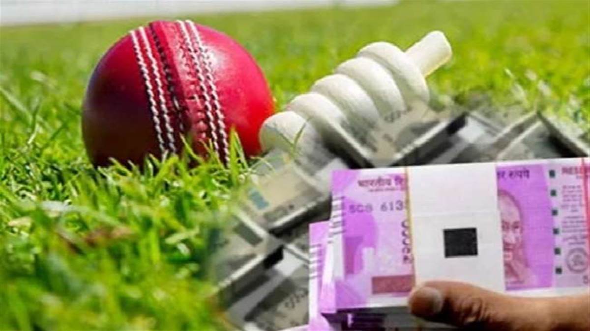 राजकोट में 1400 करोड़ के अंतरराष्‍ट्रीय क्रिकेट सट्टा का पर्दाफाश, लुक आउट नोटिस की तैयारी