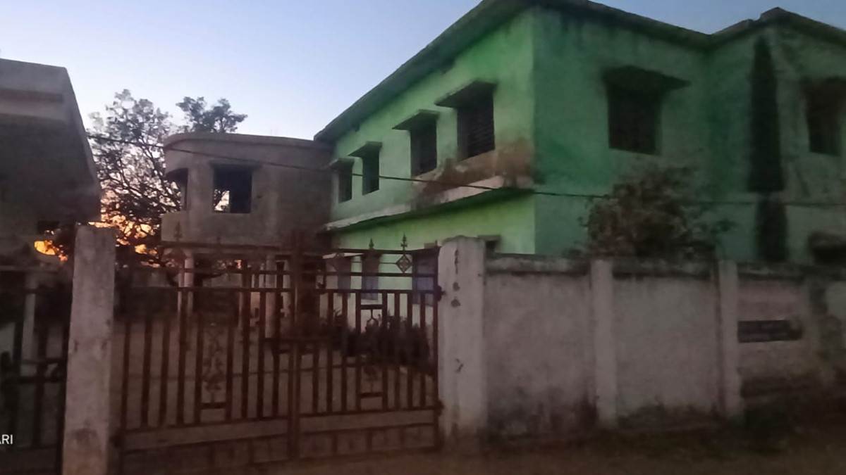 Kawardha News: कोटवारी जमीन पर बना दिया स्कूल, नपं अध्यक्ष समेत नौ पर अपराध दर्ज