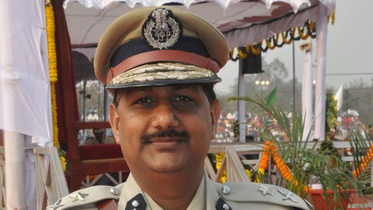 Chhattisgarh New DGP: छत्तीसगढ़ में आईपीएस अरुण देव गौतम बने नए डीजीपी… सख्त कानून व्यवस्था और अपराध नियंत्रण है इनकी पहचान