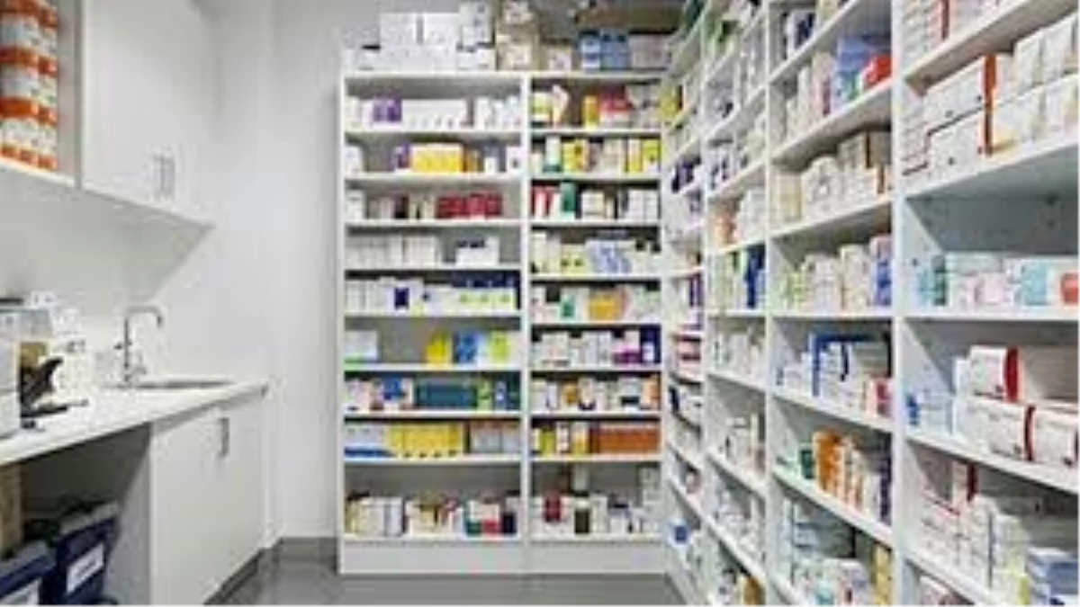 छत्तीसगढ़ में मरीजों को मिलेगी बड़ी राहत, अब निजी अस्पतालों की फार्मेसी से दवा लेना अनिवार्य नहीं; लगेगा सूचना बोर्ड