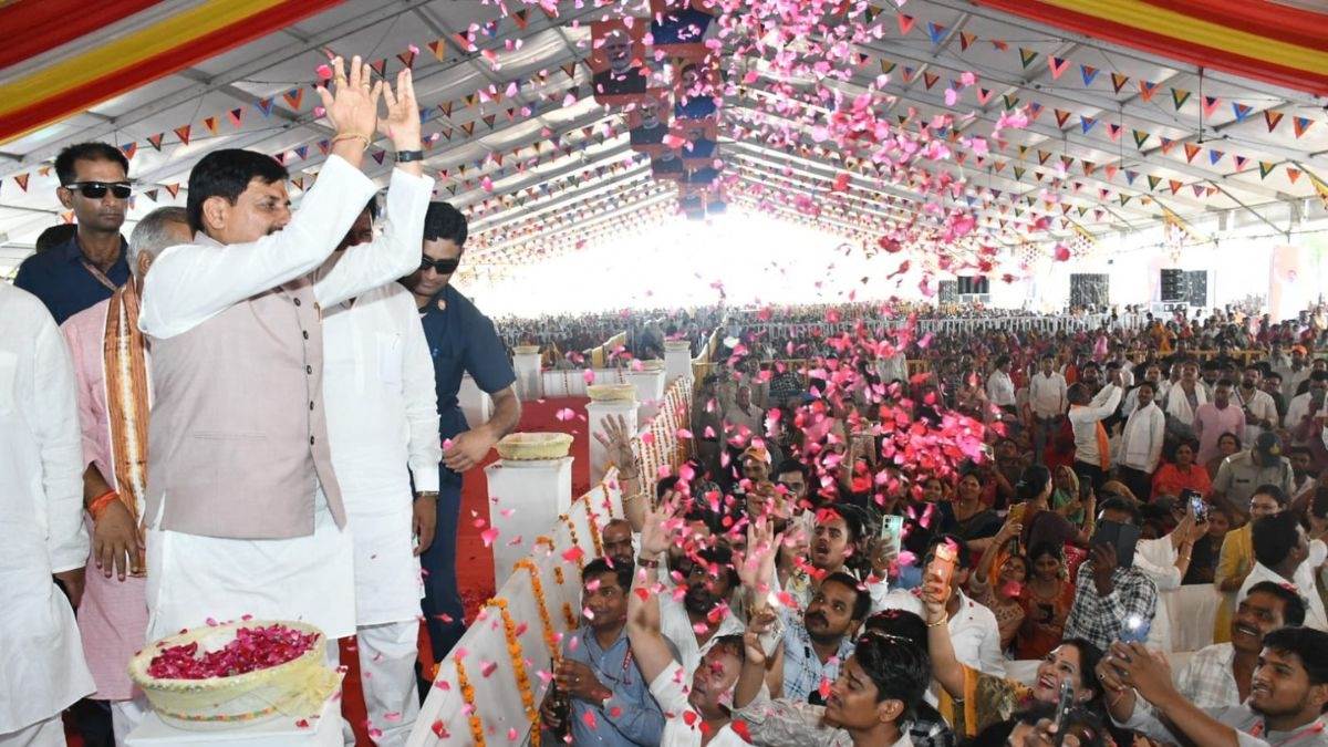 दुग्ध उत्पादक सम्मेलन में सीएम मोहन यादव का संबोधन: “जिनके घर गाय, वे गोपाल”, मप्र को बनाएंगे दूध की राजधानी