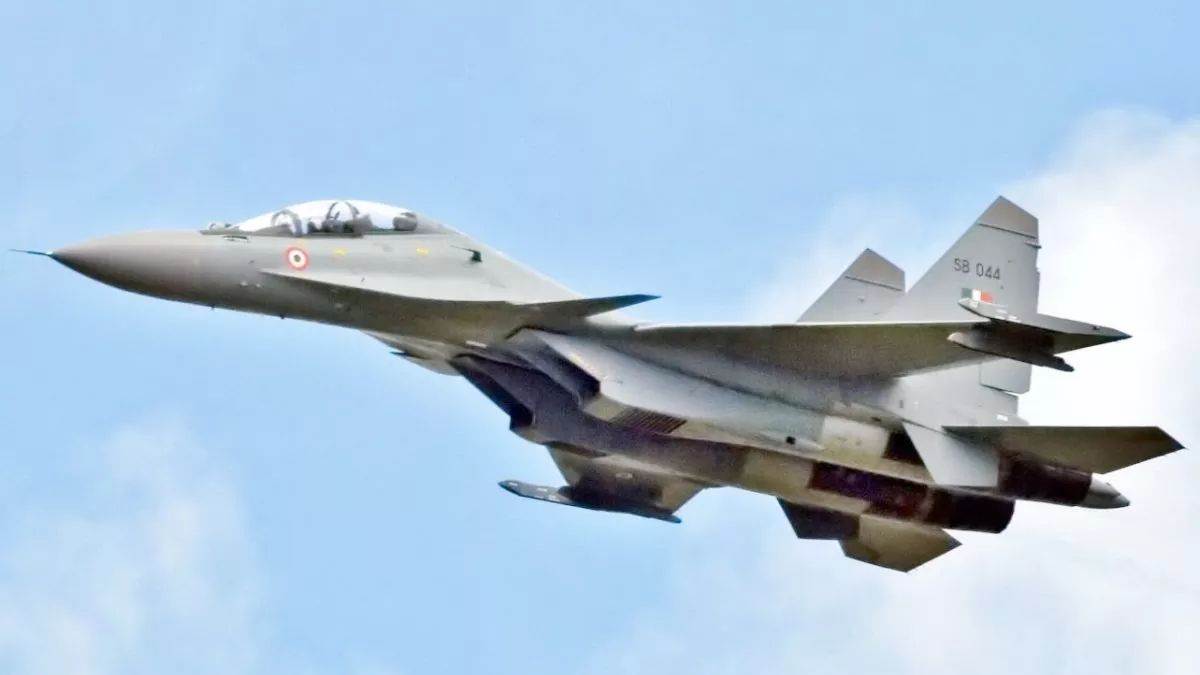 महाराष्ट्र के नासिक में हादसा, वायुसेना का सुखोई Su-30MKI क्रैश, 2 पायलट थे सवार, जांच के आदेश