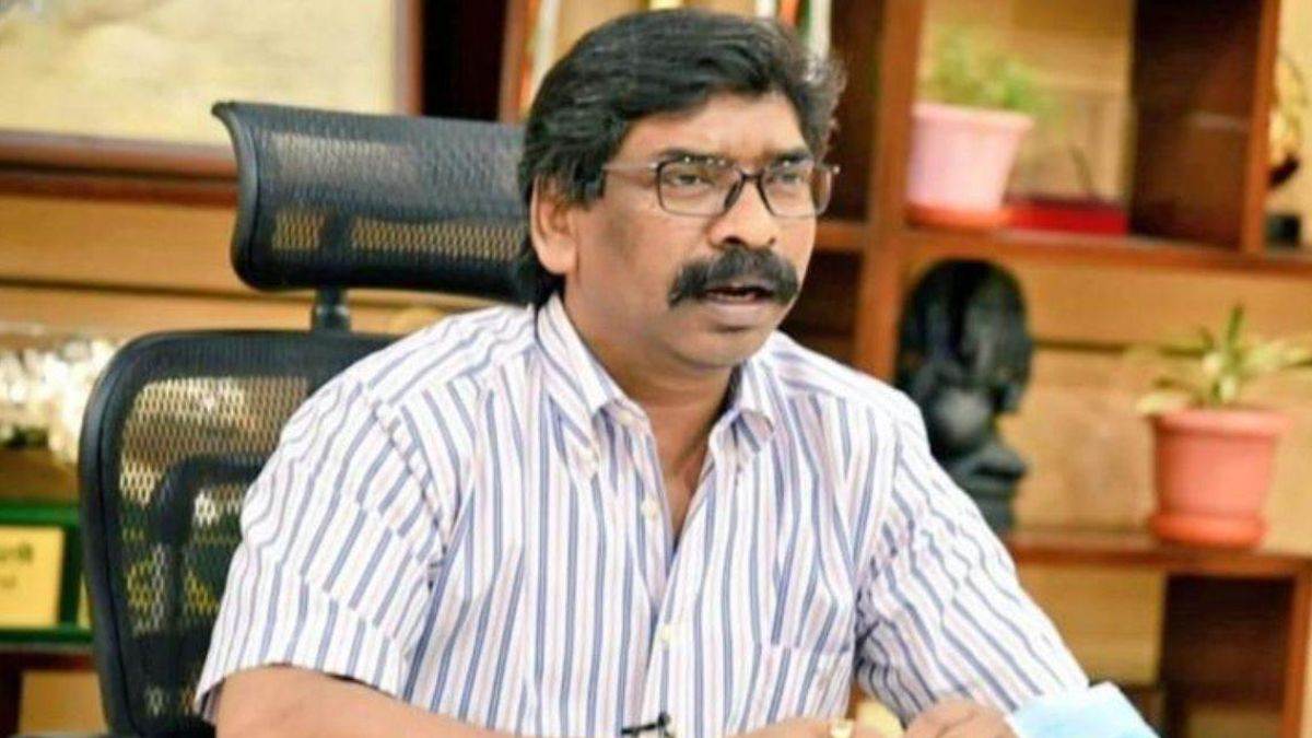 Jharkhand LIVE: राजभवन ने हेमंत सोरेन समेत अन्य नेताओं को बुलाया, तय होगा शपथ ग्रहण का समय