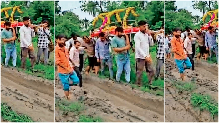 शर्मनाक तस्वीर : भोपाल के नांदनी गांव में मुक्तिधाम तक सड़क नहीं, कीचड़ के बीच से निकली अंतिम यात्रा