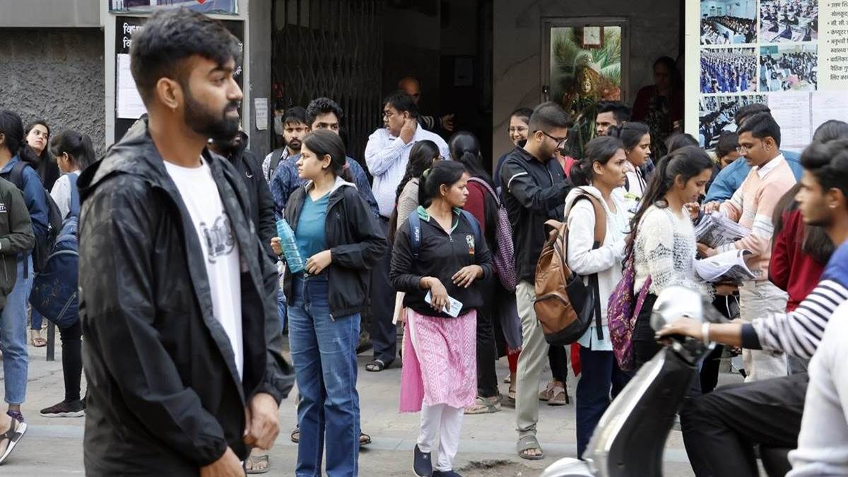 सप्लीमेंट्री वाले विद्यार्थियों को अगली कक्षाओं में मिलेगा अस्थायी प्रवेश, पूरक परीक्षाएं 11 अगस्त से