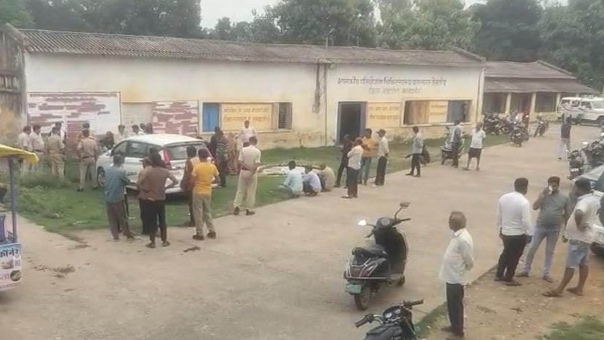 Shahdol: पुरानी रंजिश में चाचा-भतीजे पर चढ़ाया ट्रैक्टर, चाचा की मौत और भतीजा गंभीर