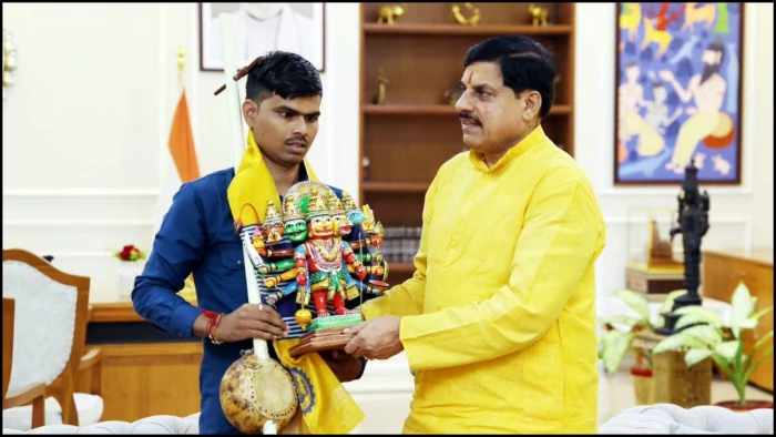फिल्म 'हनुमान अंश' के गायक सुनील लोधी को मध्य प्रदेश सरकार देगी 1 लाख रुपये, सीएम मोहन यादव ने किया एलान