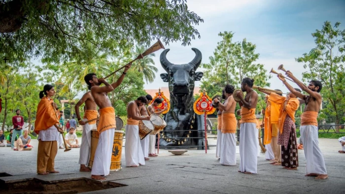 महाकाल की राजसी सवारी में दिखेगी सिंहस्थ की पेशवाई की झलक, पहली बार गूंजेगा कैलाश वाद्यम, तीन स्थानों से ड्रोन करेगा पुष्पवर्षा
