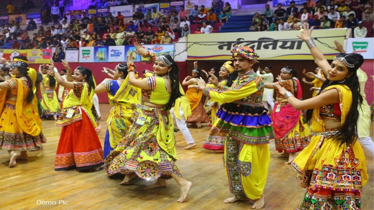 दुर्गा पूजा पंडालों में नहीं बजेंगे म्‍यूजिक सिस्‍टम, गरबा के लिए भी रात 10 बजे तक तय किया गया समय, जारी हुआ गाइडलाइन