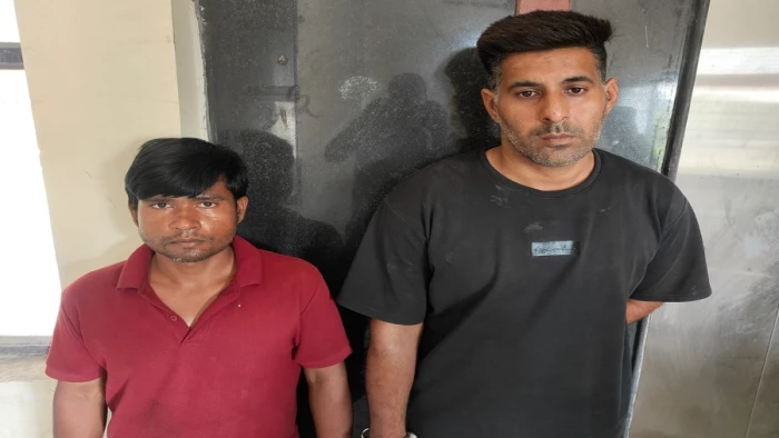 महासमुंद में फैक्ट्री के बिजली बिल का सात लाख बकाया चुकाने मालिक ने कर्मचारी के साथ मिलकर रायपुर के गुढ़ियारी में की सेंधमारी