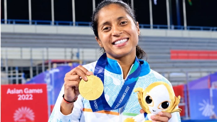 ग्वालियर की इशिका चौधरी को केंद्रीय मंत्री सिंधिया ने दी बधाई, एशियन गेम्स में हॉकी टीम के स्वर्ण पदक जीतने पर जताया गर्व