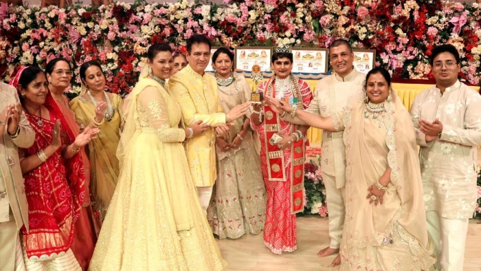दुनिया हमारी इच्छा से नहीं चलेगी, लेकिन हमारा आचरण कैसा हो यह निर्णय हमारे हाथ में, इंदौर में जैन महिला महाकुंभ में की चर्चा