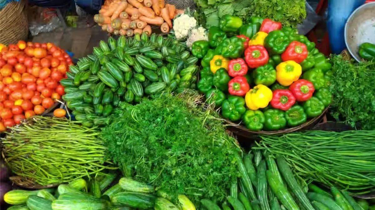 छत्तीसगढ़ में बारिश ने बिगाड़ा खाने का स्वाद, सब्जियों की कीमत आसमान पर, और बढ़ेगी महंगाई की आंच