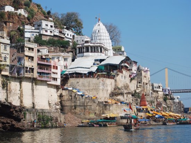 Omkareshwar Temple: Lord Omkareshwar region tour for Malwa and Nimar