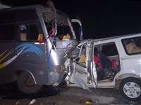 MP Road Accident: बैतूल में बड़ा हादसा, घर लौट रहे मजदूरों का वाहन बस से टकराया, 11 की मौत