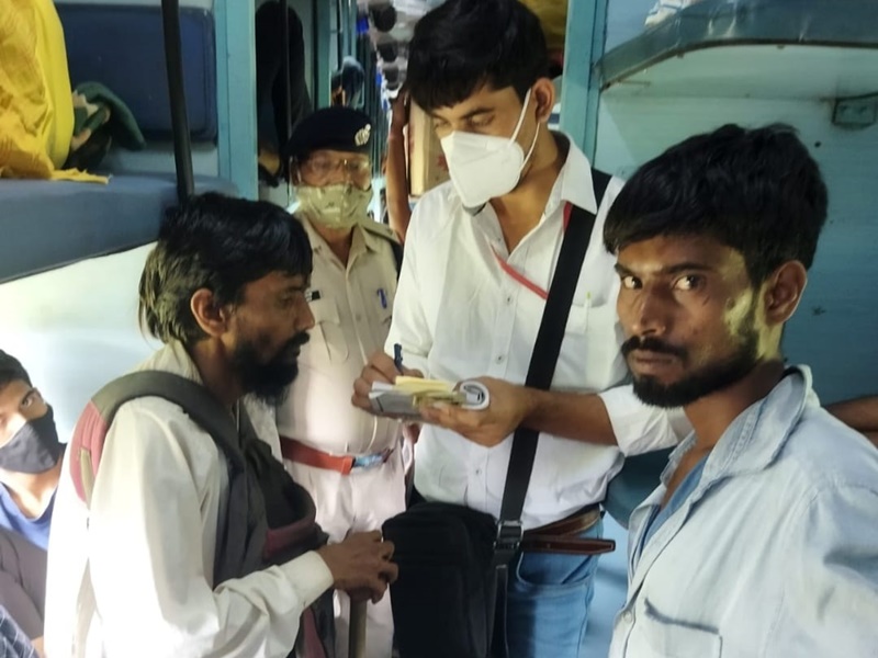 जबलपुर रेल मंडल ने एक माह में वसूला आठ करोड़ का रिकार्ड जुर्माना
