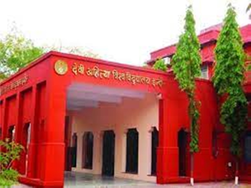 इंदौर में छात्र संगठनों का आफलाइन परीक्षा को लेकर विरोध, उच्च शिक्षा विभाग से विवि लेगा राय