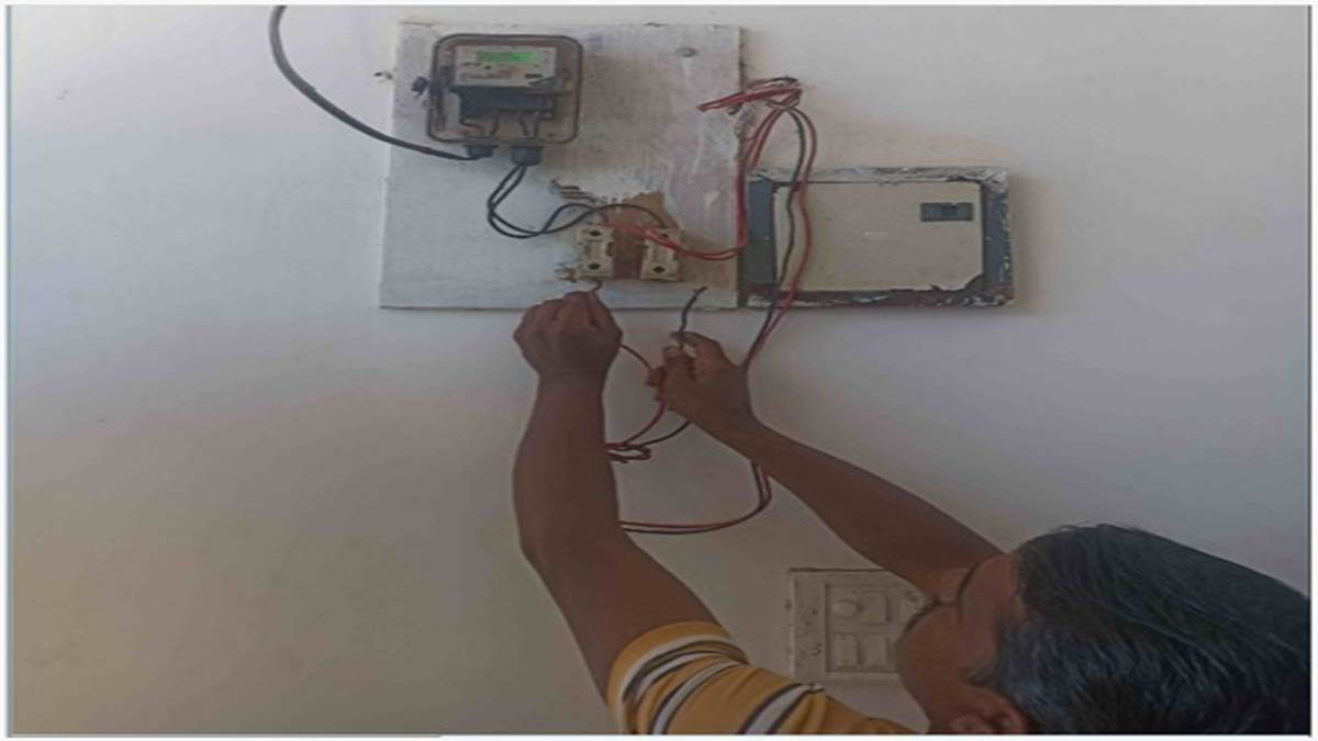 Jabalpur News : बिजली चोरी तो कहीं घरेलू मीटर का उपयोग ड्यूप्लेक्स निर्माण में