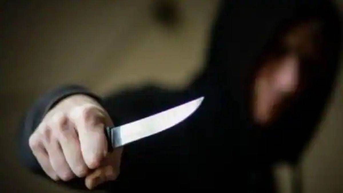 Khandwa News: थप्पड़ मारने का लिया बदला, भाई के साथ मिलकर मारा चाकू