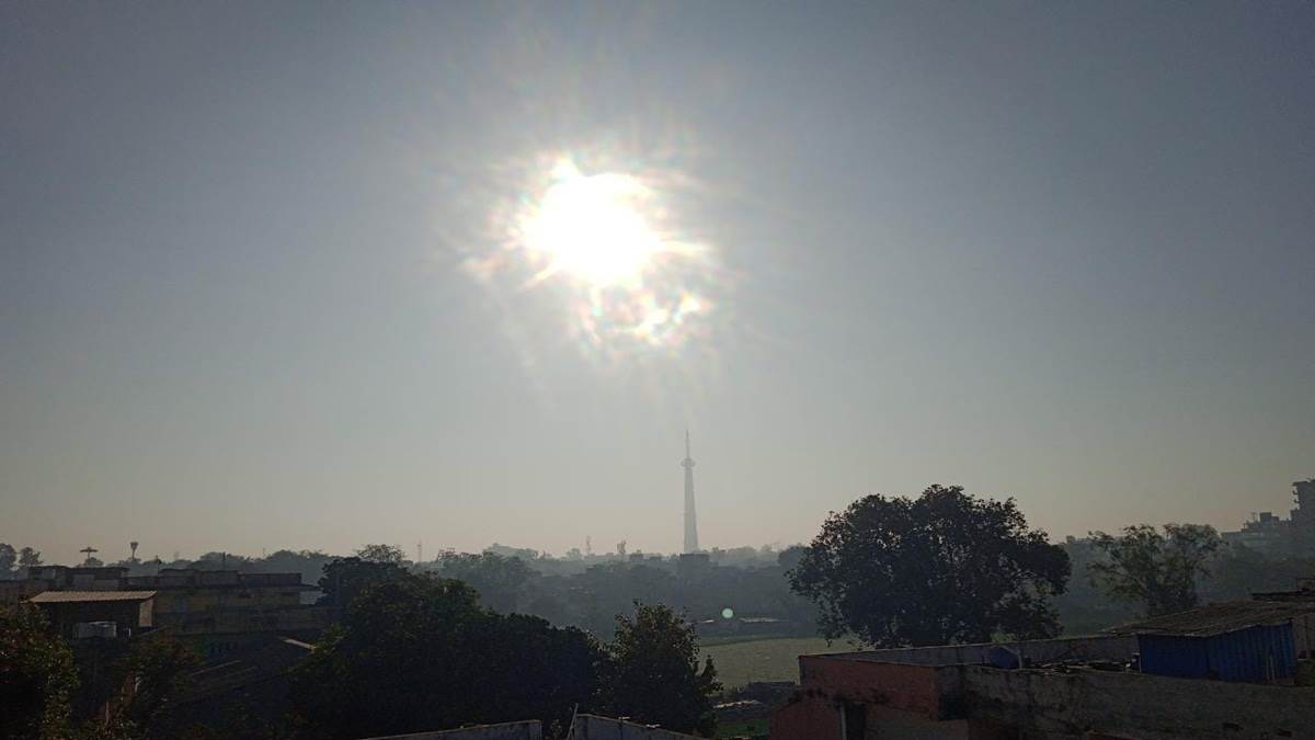 Jabalpur News : सूरज के ताप से कमजोर हुई ठंड, धूप में आया तीखापन