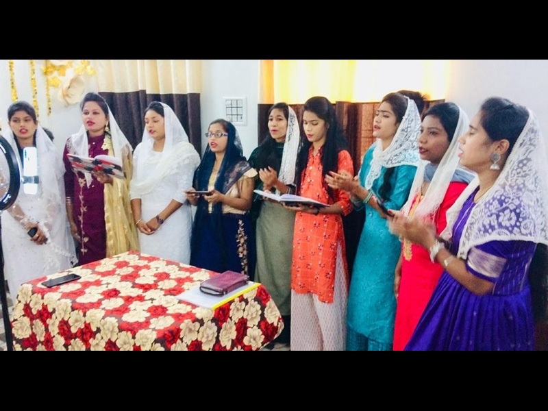 Festival of easter: ईस्टर पर मना यीशु के पुनर्जीवित होने का मृत्युंजय पर्व