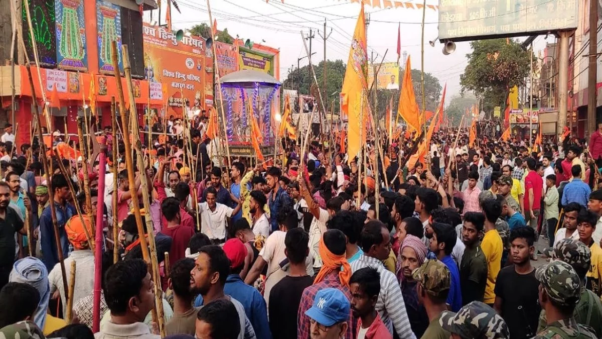Ram Navami 2025 Alert: रामनवमी पर देशभर में निकलेंगे चल समारोह… यूपी-बिहार,महाराष्ट्र, झारखंड, बंगाल में अलर्ट