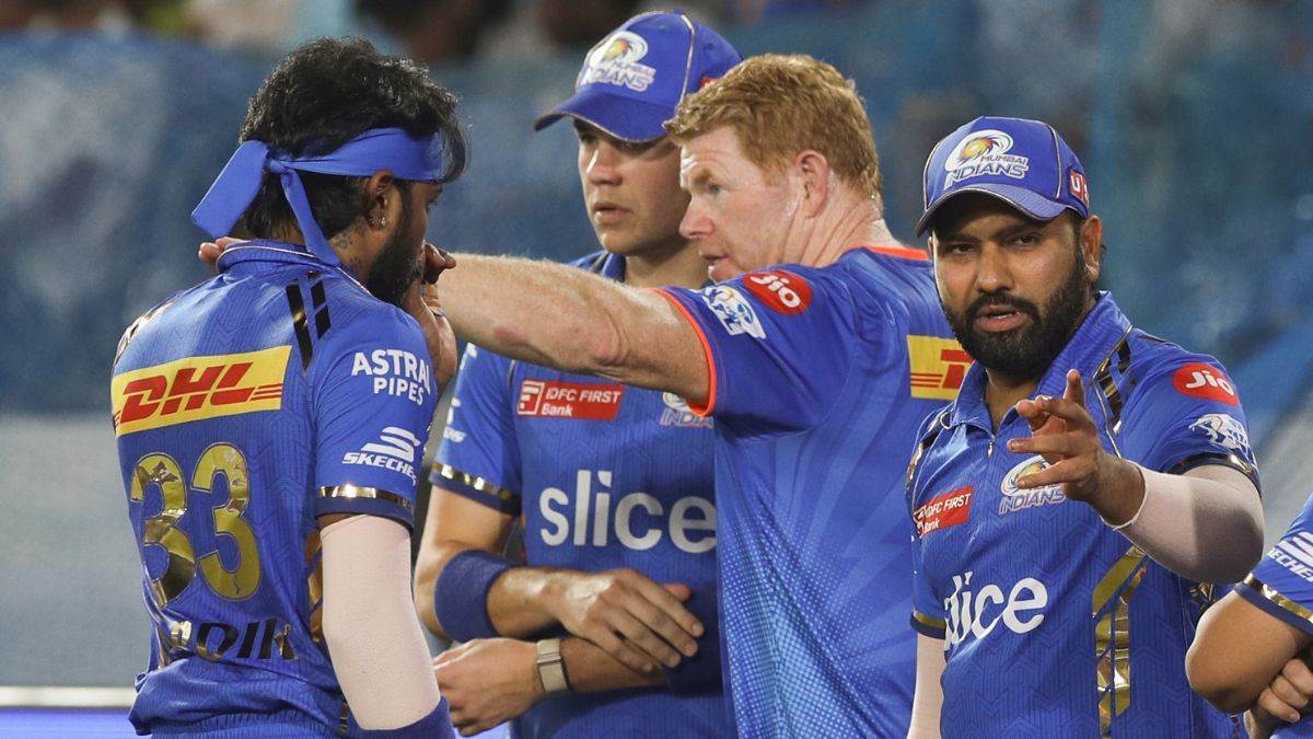 MI vs SRH: वानखेड़े में हैदराबाद से हार का बदला लेने उतरेगी मुंबई, ये रही मैच की बेस्ट ड्रीम11 टीम