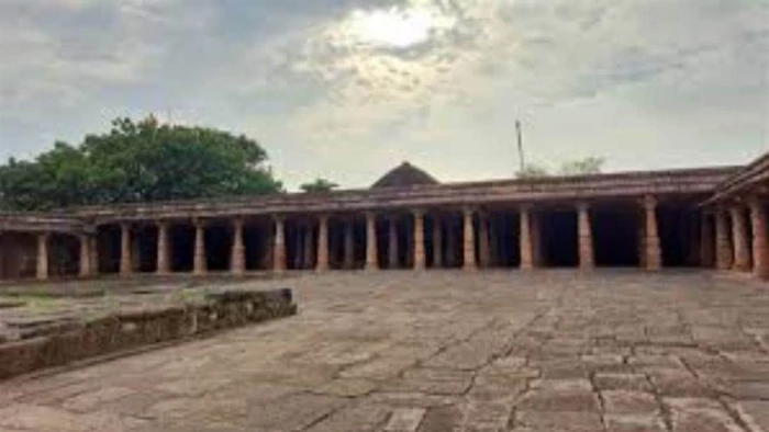 भोजशाला एएसआई सर्वे रिपोर्ट: कोर्ट में पेश हुए चौंकाने वाले तथ्य, 10वीं सदी के मंदिर होने के मिले प्रमाण