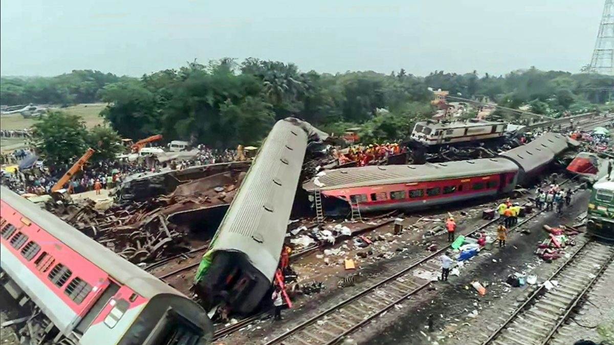 Odisha Train Accident: ओडिशा रेल हादसे की सीबीआई जांच मंगलवार से होगी शुरू  जीआरपी ने दर्ज कराई एफआईआर - Odisha Train Accident: CBI investigation of  Odisha train accident will start from ...