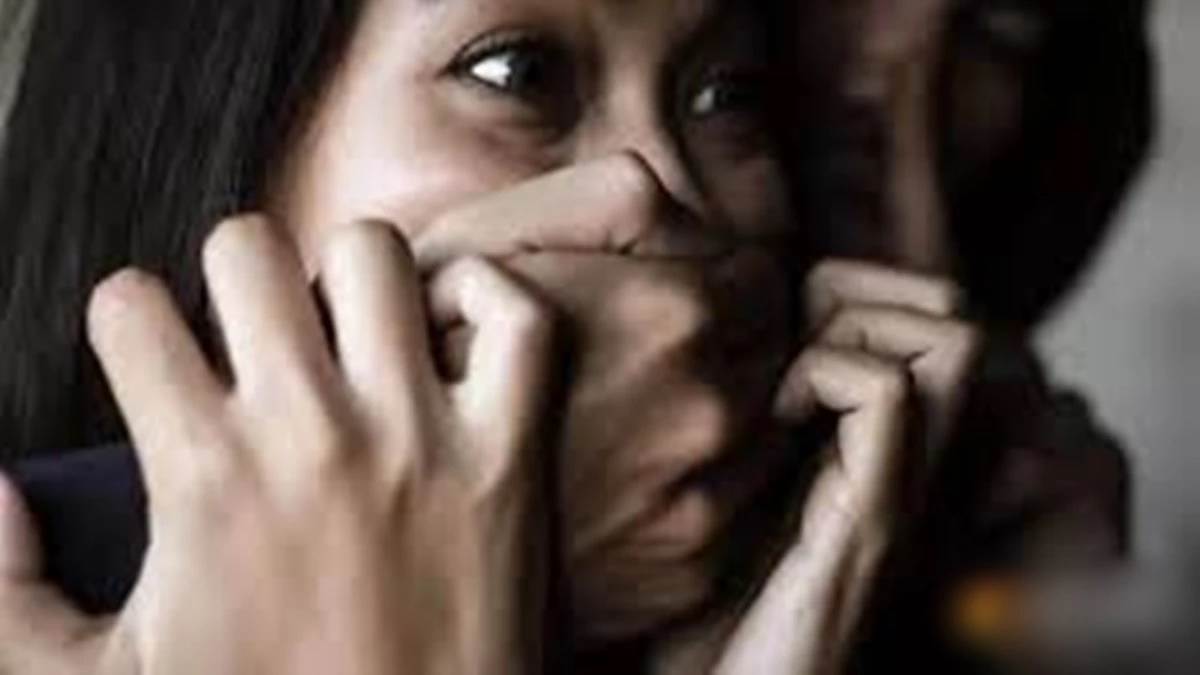 शर्मनाक! उज्‍जैन में महिला को शराब पिलाकर फुटपाथ पर दुष्‍कर्म, वीडियो वायरल, आरोपी गिरफ्तार