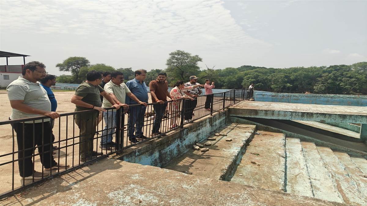 रायपुर में दस हजार से ज्यादा गणेश प्रतिमाओं का होगा जिस कुंड में विसर्जन, उसका काम धीमा, ठेकेदारों पर कार्रवाई के निर्देश