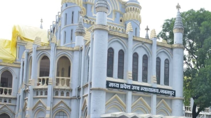 MP High Court ने कहा- बेला सीमेंट प्लांट हरित पट्टी मजबूत करने सहित कई सुधारात्मक कदम उठाए
