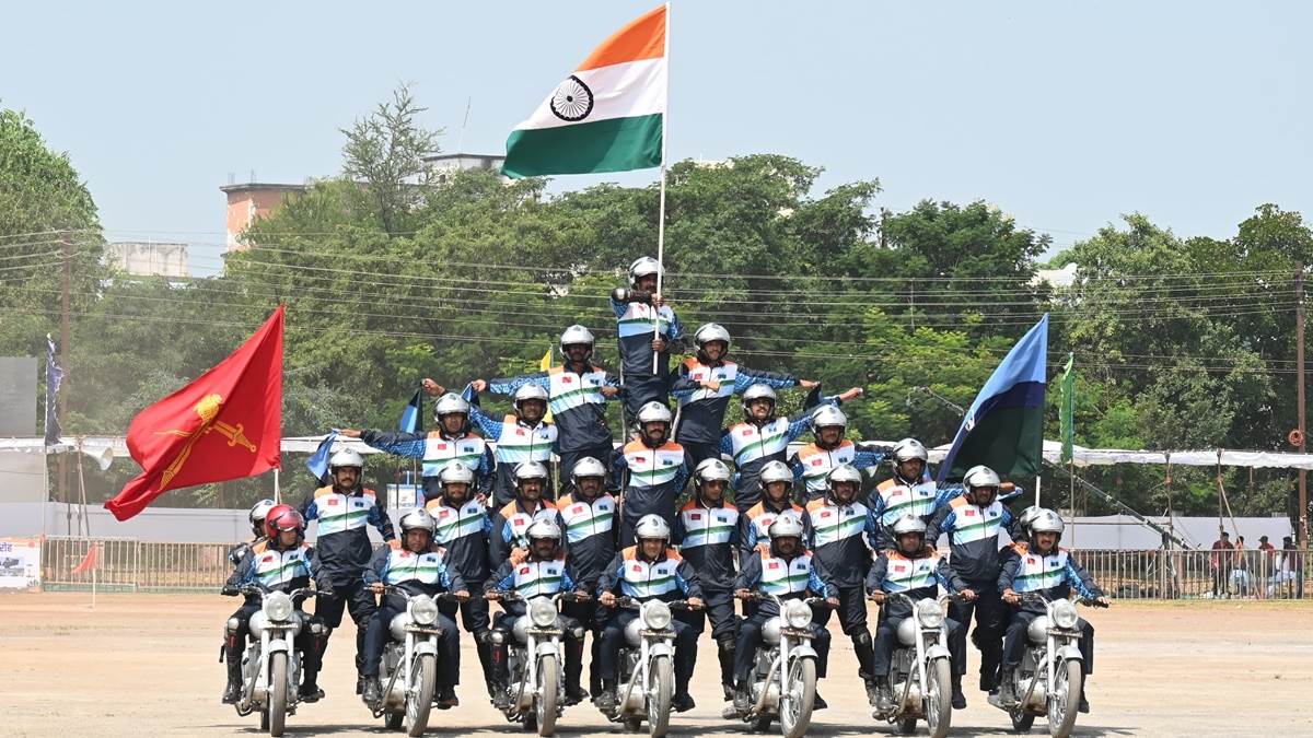 छत्‍तीसगढ़ में सशस्त्र सैन्य समारोह आज से होगा शुरू, सेना के जांबाज जवान मोटरसाइकिल स्टंट, घुड़सवारी के दिखाएंगे करतब