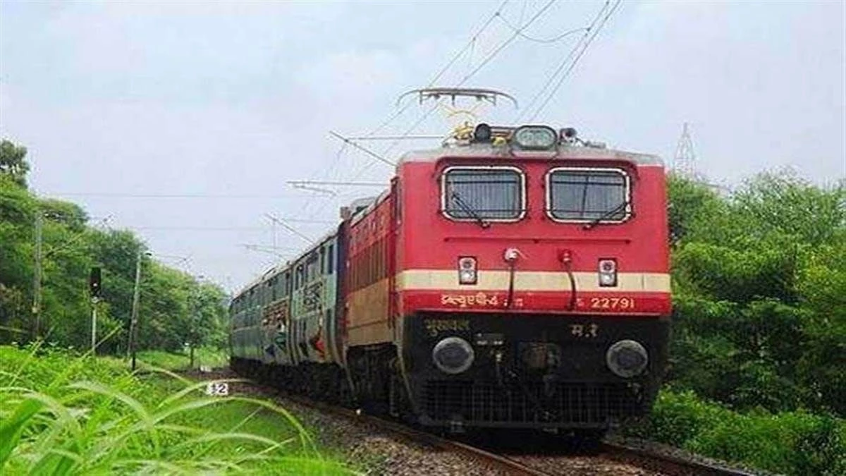 दशहरा-दिवाली में चाहिए ट्रेन की कंफर्म टिकट, भारतीय रेलवे की इस ट्रिक का करें इस्तेमाल, मिल जाएगी सीट