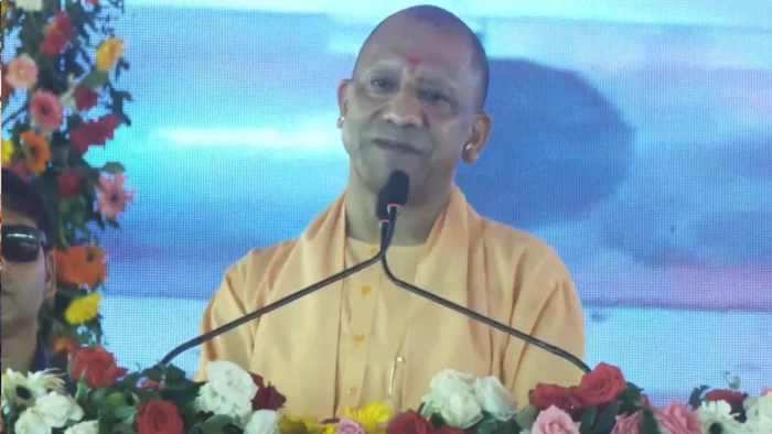CM योगी ने गंगा पर 1.32 किमी लंबे पुल का किया शिलान्यास, भदोही-प्रयागराज समेत 5 जिलों की राह होगी आसान