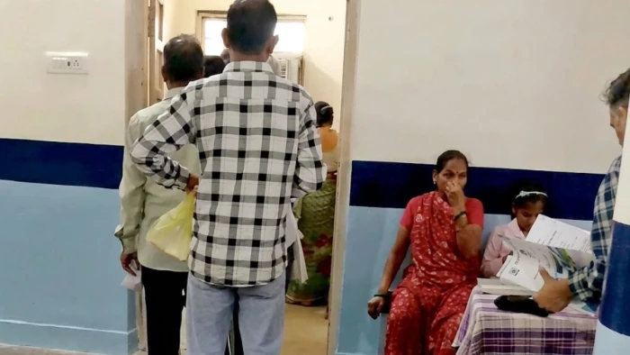 ग्वालियर में स्वास्थ्य सेवाएं बेहाल,  सरकारी अस्पताल में रेडियोलॉजिस्ट नहीं; एक्स-रे और अल्ट्रासाउंड जांच बंद