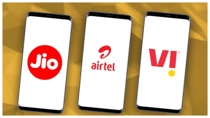 ₹3,999 Recharge Comparison: Airtel, Jio या Vi 1 साल वाले प्लान में कौन दे रहा है सबसे तगड़े बेनिफिट्स?